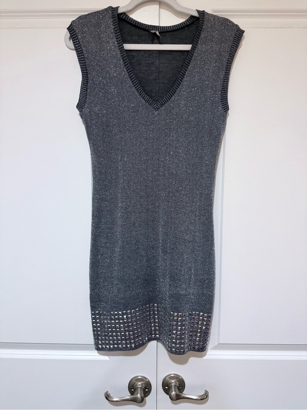 Max Rave Y2K Metallic Knit V-Neck Sleeveless Thin Dress in Silver